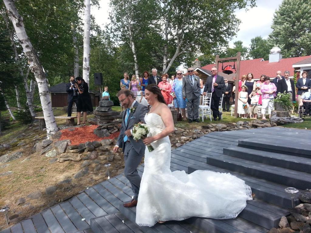Red Umbrella Inn Minden Hills Екстер'єр фото
